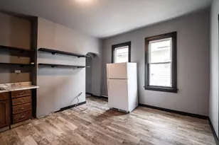 3127 W Garfield Ave, Milwaukee, WI 53208 - Photo 16