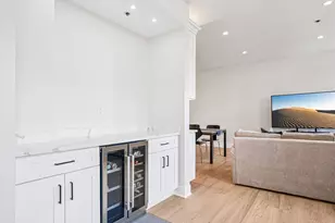 234 N Broadway, Milwaukee, WI 53202 - Photo 14