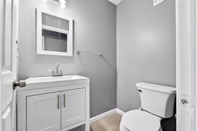 8526 W Villard Ave, Milwaukee, WI 53225 - Photo 10