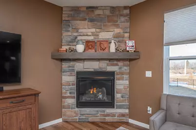 2014  Savannah Dr, Grafton, WI 53024 - Photo 10