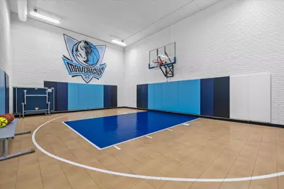 915 N Evergreen Cir, Hartland, WI 53029 - Photo 32