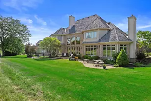 915 N Evergreen Circle, Hartland, WI 53029 - Photo 56