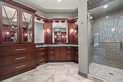 915 N Evergreen Cir, Hartland, WI 53029 - Photo 22