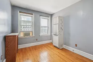 1983 N Summit Ave, Milwaukee, WI 53202 - Photo 22