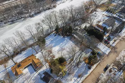 5684 N River Forest Dr, Glendale, WI 53209 - Photo 8