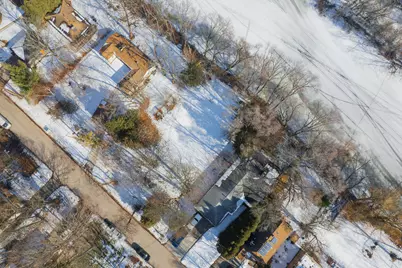 5684 N River Forest Dr, Glendale, WI 53209 - Photo 12