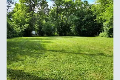 5684 N River Forest Dr, Glendale, WI 53209 - Photo 2