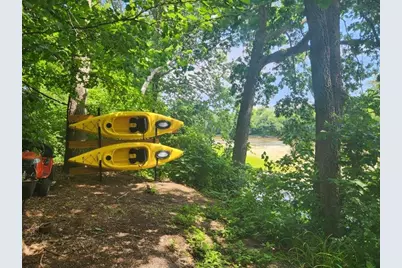 5684 N River Forest Dr, Glendale, WI 53209 - Photo 4