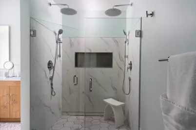 13737 N Lake Shore Dr, Mequon, WI 53097 - Photo 22