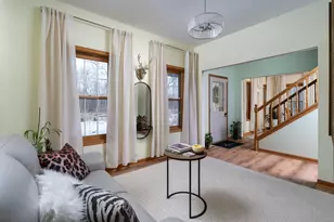 13737 N Lake Shore Dr, Mequon, WI 53097 - Photo 12