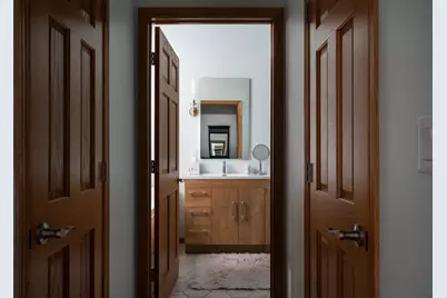 13737 N Lake Shore Dr, Mequon, WI 53097 - Photo 22