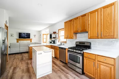 13737 N Lake Shore Dr, Mequon, WI 53097 - Photo 14