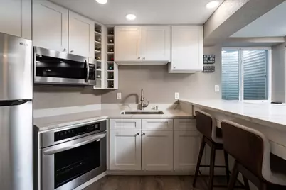 13737 N Lake Shore Dr, Mequon, WI 53097 - Photo 28