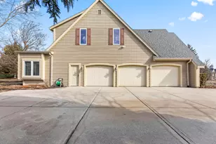 19930 Keswick Ct, Brookfield, WI 53045 - Photo 58