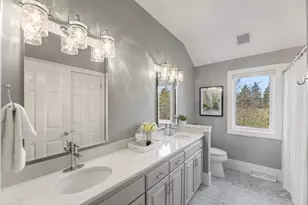 19930 Keswick Ct, Brookfield, WI 53045 - Photo 44