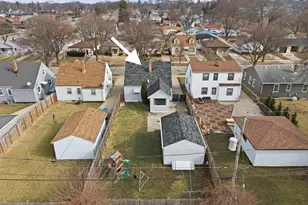 3429 S 2nd St, Milwaukee, WI 53207 - Photo 36