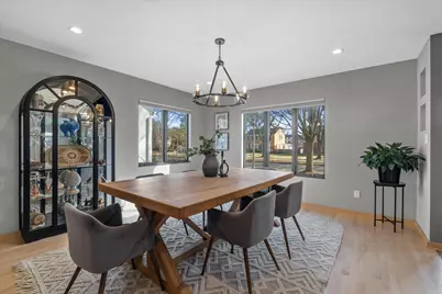 5423 N Santa Monica Blvd, Whitefish Bay, WI 53217 - Photo 6