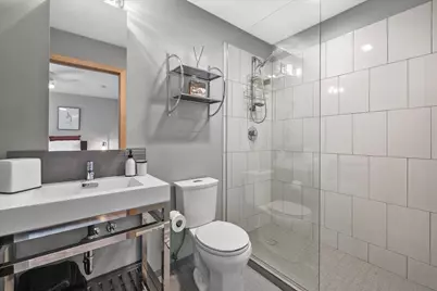 5423 N Santa Monica Blvd, Whitefish Bay, WI 53217 - Photo 16