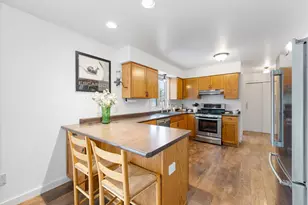 286 Julie Anna Ct, Belgium, WI 53004 - Photo 8