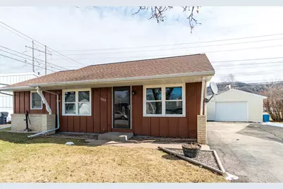 3009  31st St, La Crosse, WI 54601 - Photo 1