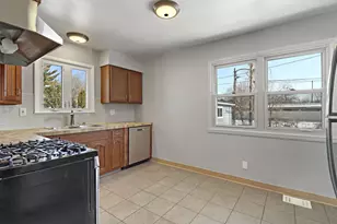 8415 14th Ave, Kenosha, WI 53143 - Photo 8