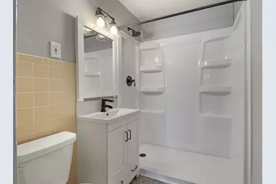 8415  14th Ave, Kenosha, WI 53143 - Photo 10