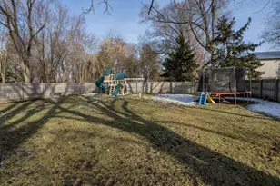 W229S8600 Big Bend Dr, Vernon, WI 53103 - Photo 34