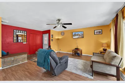 5114  Ruby Ave, Racine, WI 53402 - Photo 8