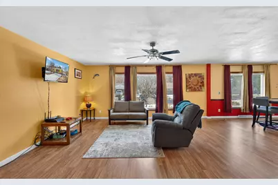 5114  Ruby Ave, Racine, WI 53402 - Photo 6