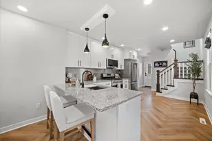 344 E Clarence St, Milwaukee, WI 53207 - Photo 8