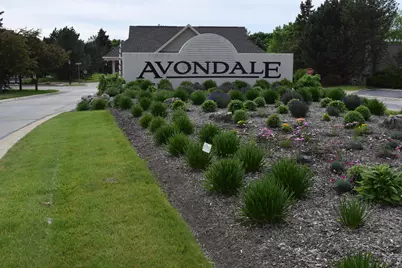 N21W24202  Cumberland Dr #23 I, Pewaukee, WI 53072 - Photo 2