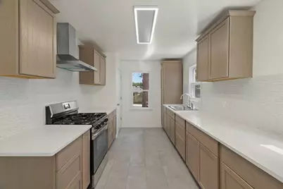 7205  41 St, Kenosha, WI 53142 - Photo 8