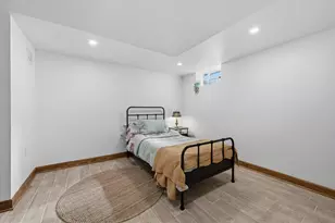 332 Glenview Ln, Grafton, WI 53024 - Photo 24