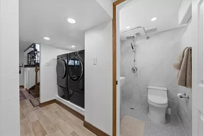 332  Glenview Ln, Grafton, WI 53024 - Photo 26