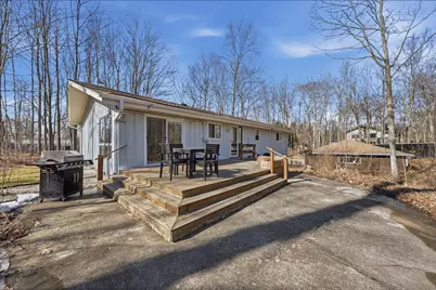 332  Glenview Ln, Grafton, WI 53024 - Photo 42