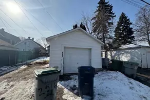 6416 W Locust St, Milwaukee, WI 53210 - Photo 4