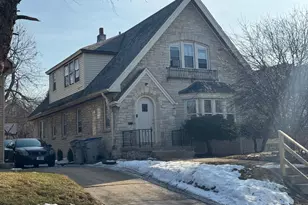 2816 N 62nd St, Milwaukee, WI 53210 - Photo 1