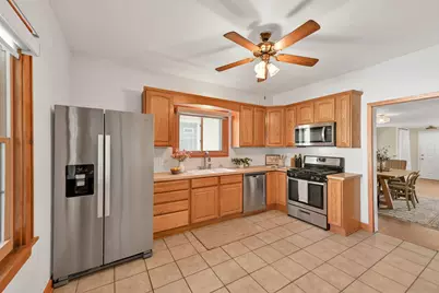 226 E Rosedale Ave, Milwaukee, WI 53207 - Photo 18