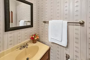 226 E Rosedale Ave, Milwaukee, WI 53207 - Photo 26