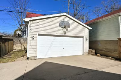 226 E Rosedale Ave, Milwaukee, WI 53207 - Photo 32