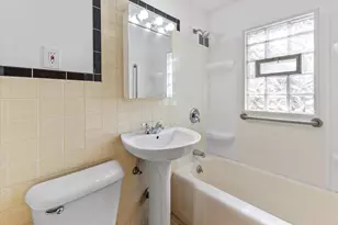 821 Lombard Ave, Racine, WI 53402 - Photo 12