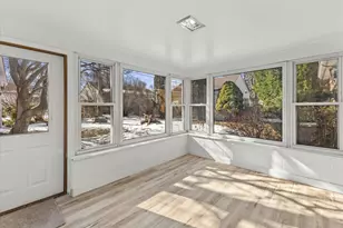 821 Lombard Ave, Racine, WI 53402 - Photo 10