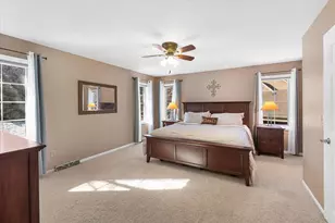 20305 Downing Ct, Brookfield, WI 53045 - Photo 8