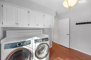 20305 Downing Ct, Brookfield, WI 53045 - Photo 4