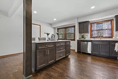 4430 N Brookfield Rd, Brookfield, WI 53045 - Photo 12