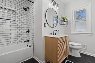 4430 N Brookfield Rd, Brookfield, WI 53045 - Photo 22