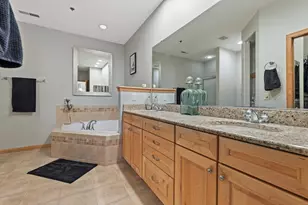 18825 Madeline Ln, Brookfield, WI 53045 - Photo 22