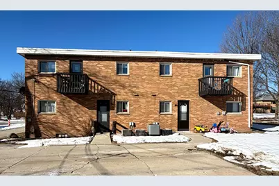 1222 N 116th St 1222 N 116Th St # A-B-C-D, Wauwatosa, WI 53226 - Photo 12