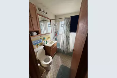 1222 N 116th St 1222 N 116Th St # A-B-C-D, Wauwatosa, WI 53226 - Photo 8