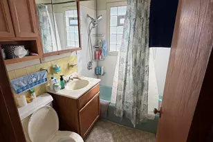 1222 N 116th St, Wauwatosa, WI 53226 - Photo 8